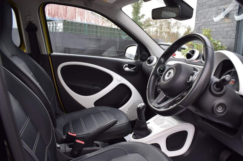 SMART FORFOUR