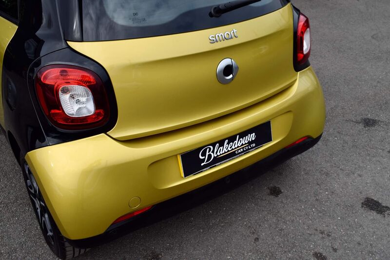 SMART FORFOUR