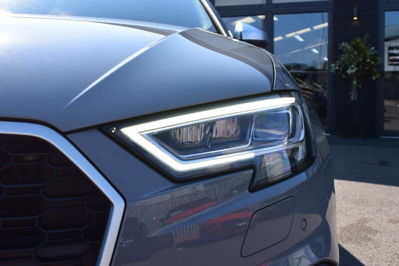 AUDI RS3
