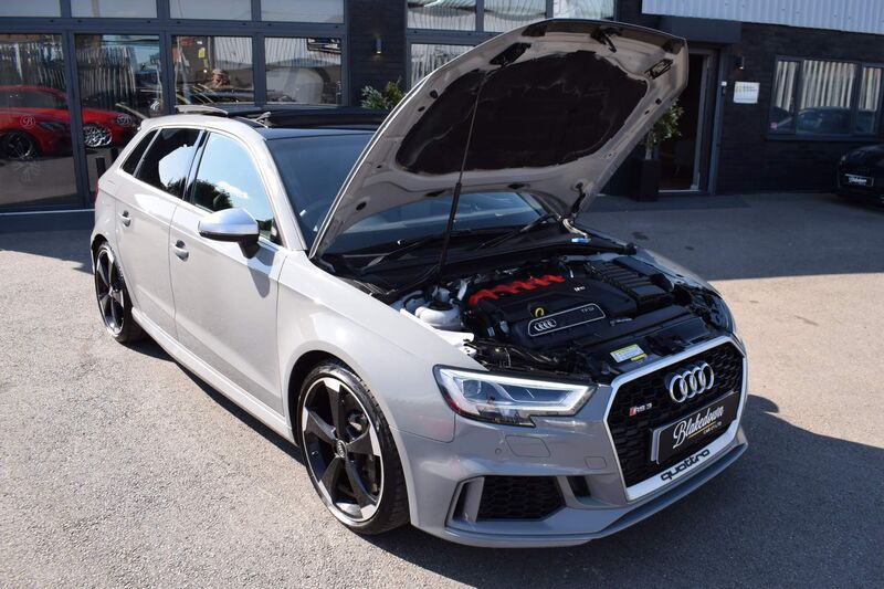 AUDI RS3