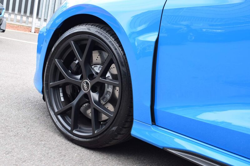 AUDI RS3
