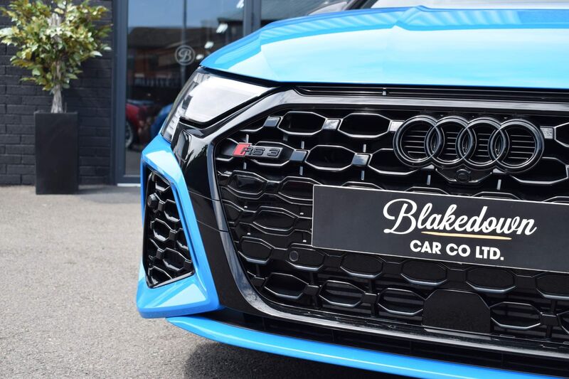 AUDI RS3