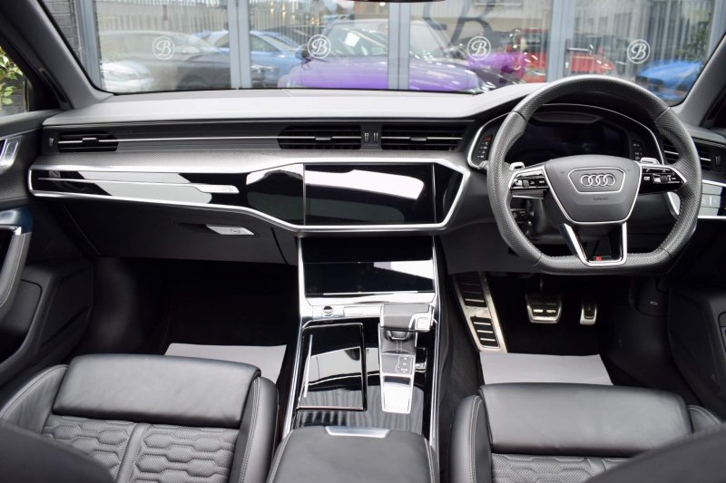 AUDI RS6