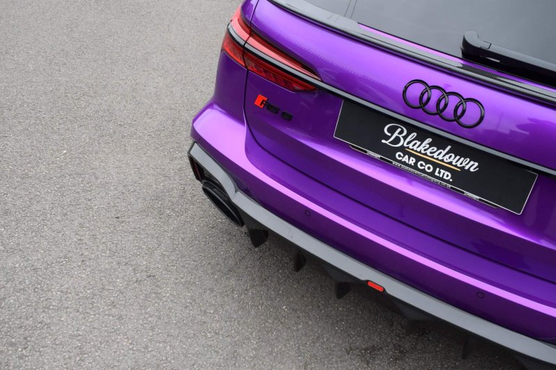 AUDI RS6