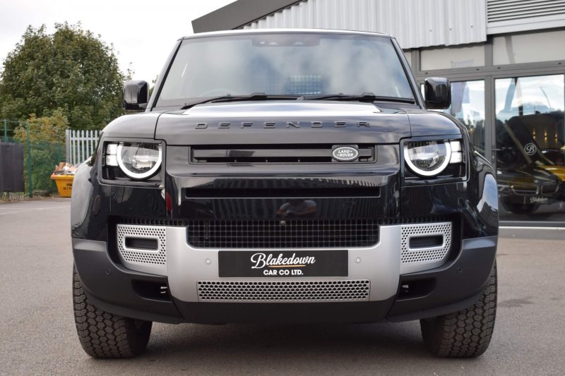 LAND ROVER DEFENDER 90