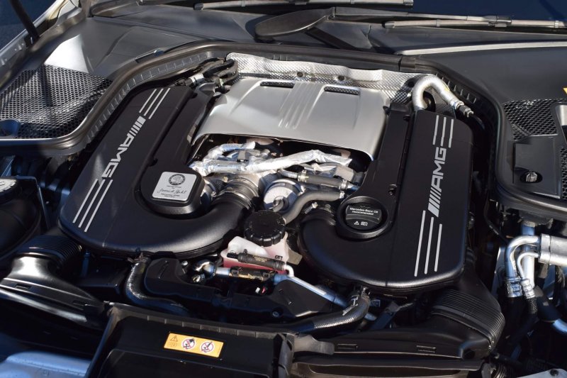 MERCEDES-BENZ C CLASS