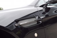 ASTON MARTIN VANTAGE
