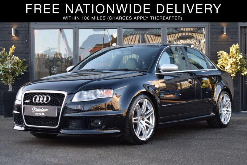 AUDI RS4