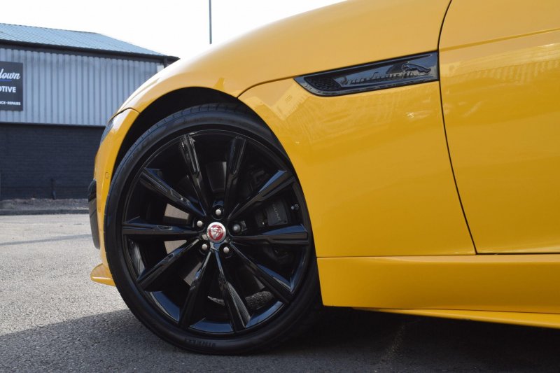 JAGUAR F-TYPE