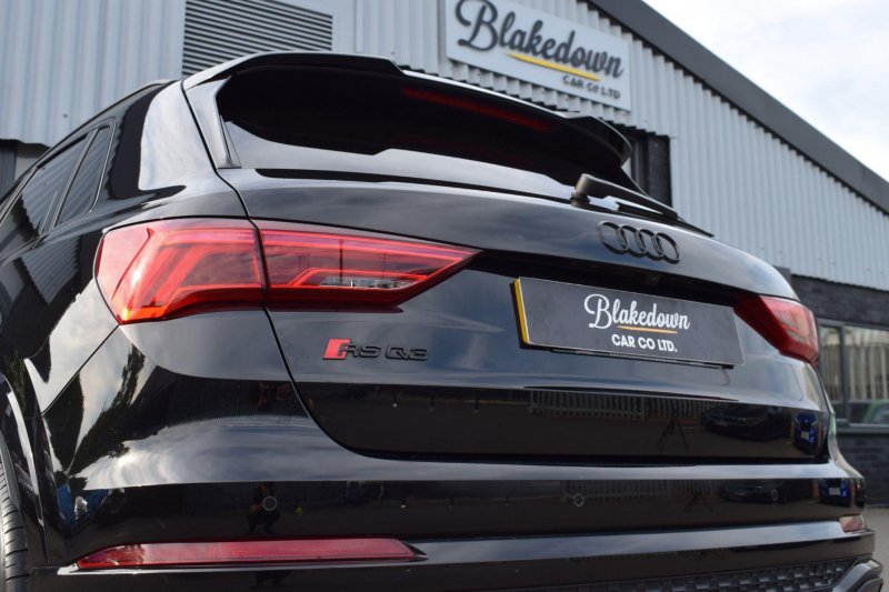 AUDI RS Q3