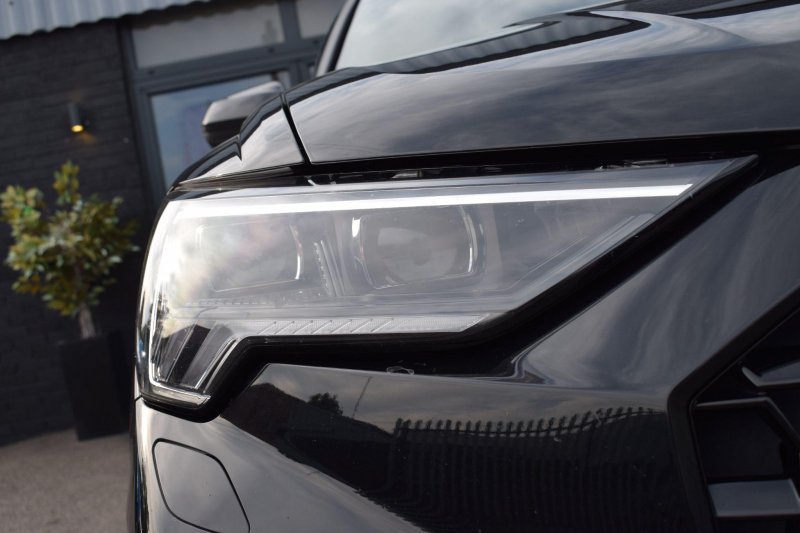 AUDI RS Q3