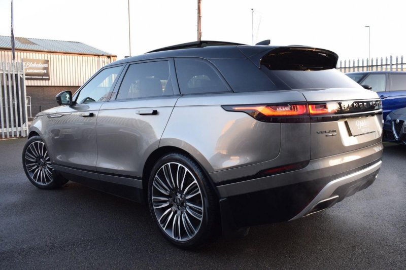 LAND ROVER RANGE ROVER VELAR
