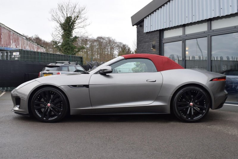JAGUAR F-TYPE