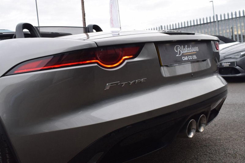JAGUAR F-TYPE