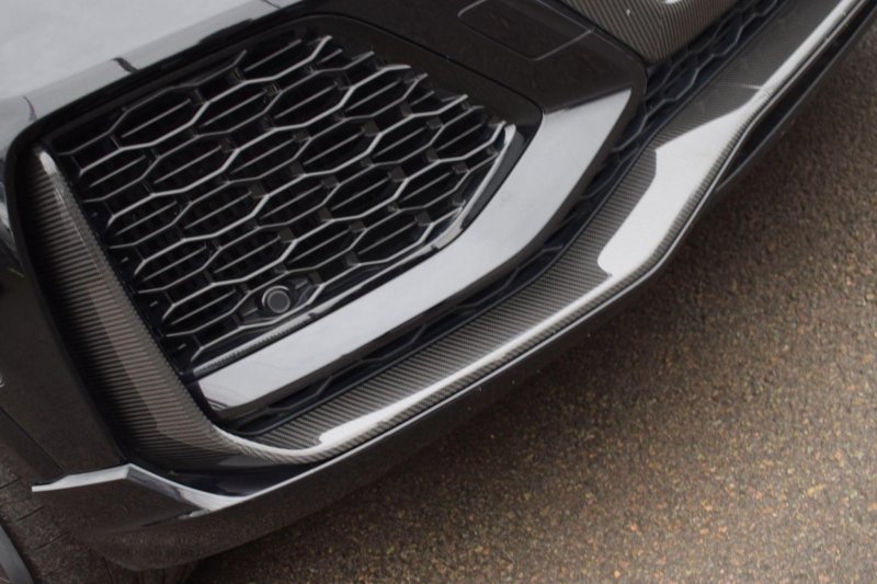 AUDI RSQ8