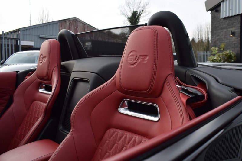 JAGUAR F-TYPE