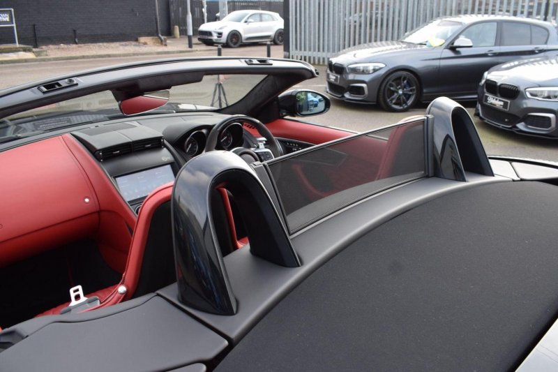 JAGUAR F-TYPE