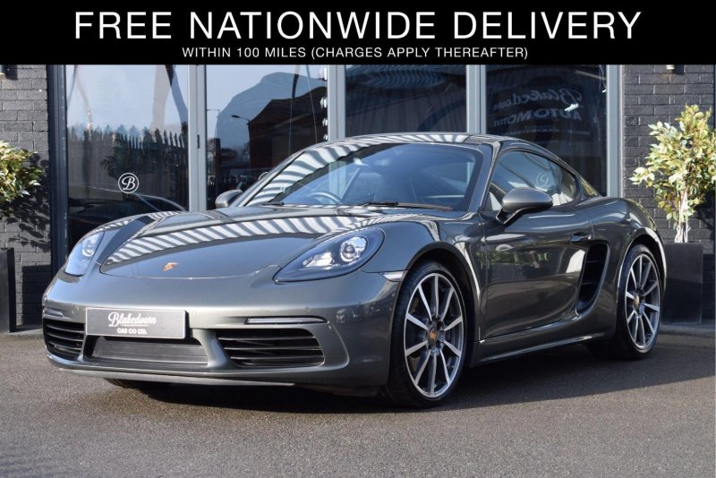 PORSCHE 718