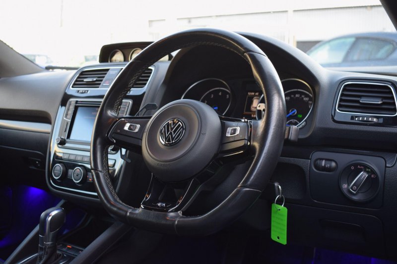 VOLKSWAGEN SCIROCCO