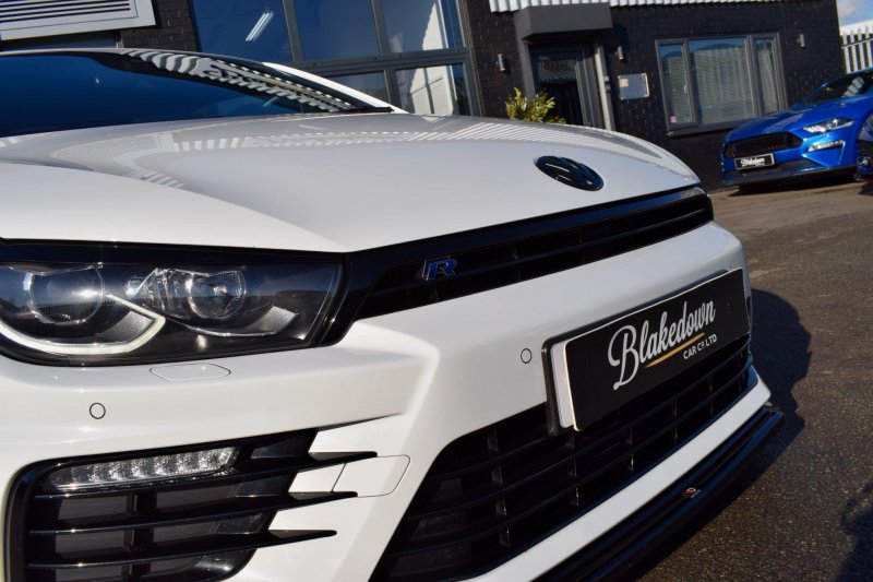 VOLKSWAGEN SCIROCCO