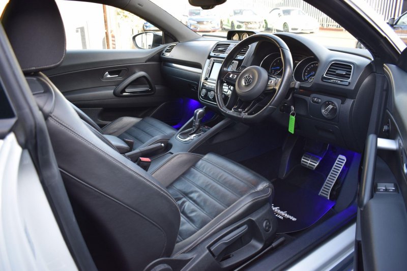 VOLKSWAGEN SCIROCCO