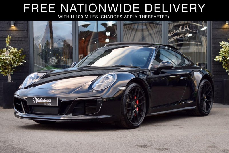 PORSCHE 911