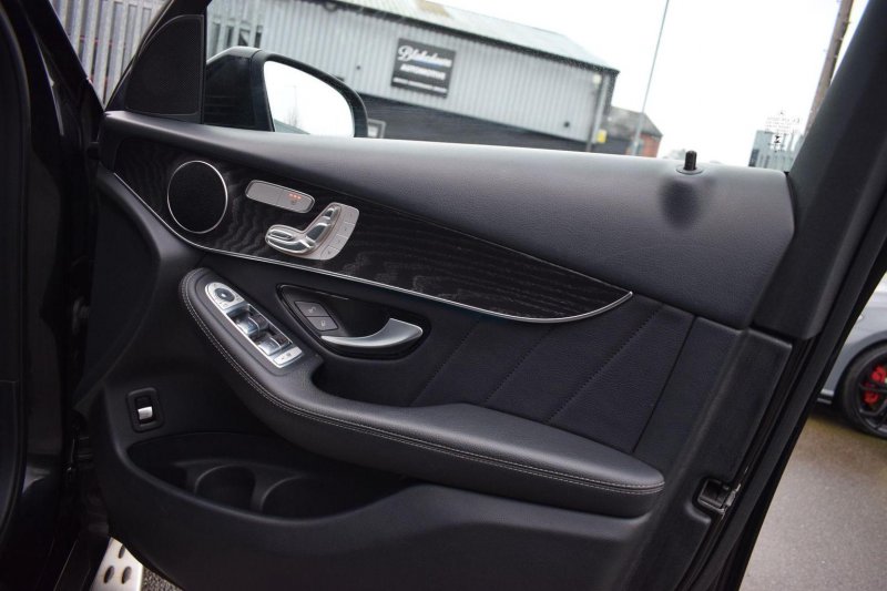 MERCEDES-BENZ GLC CLASS