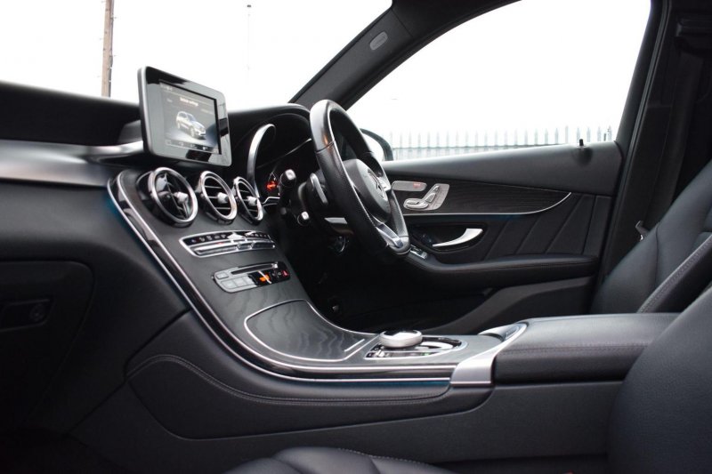 MERCEDES-BENZ GLC CLASS