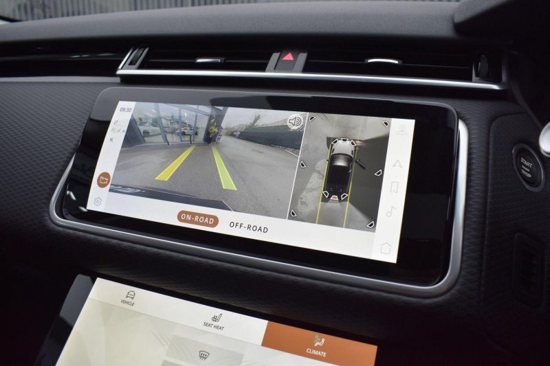 LAND ROVER RANGE ROVER VELAR
