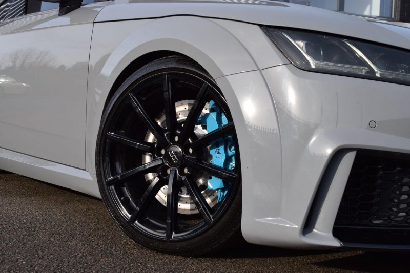 AUDI TT RS