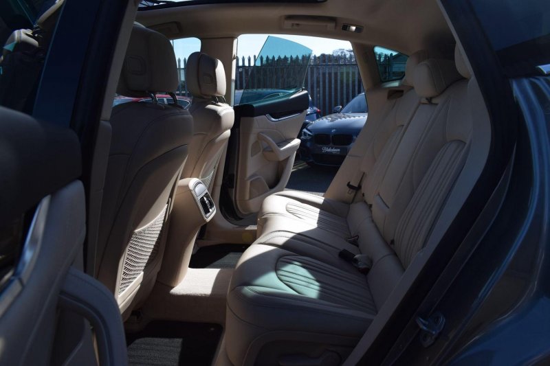 MASERATI LEVANTE