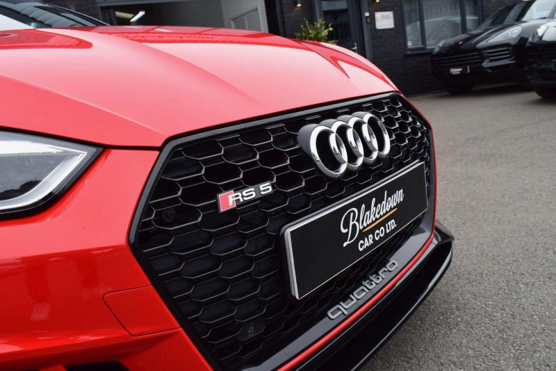 AUDI RS5