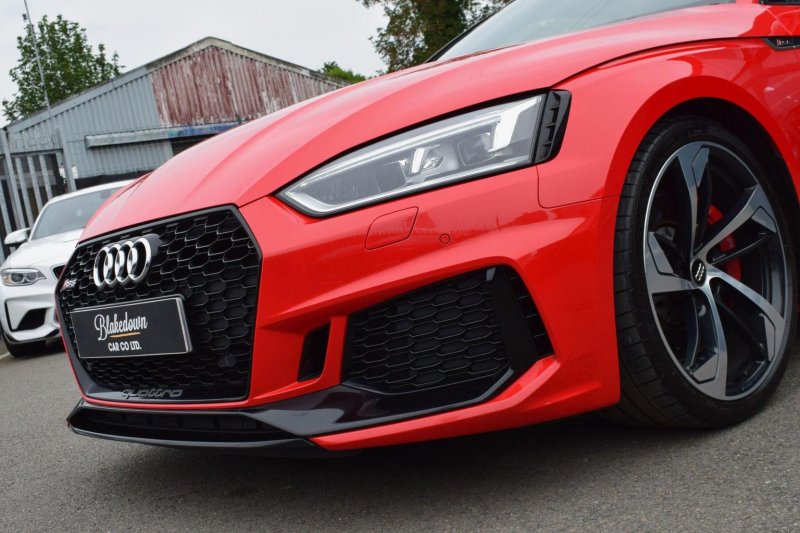 AUDI RS5