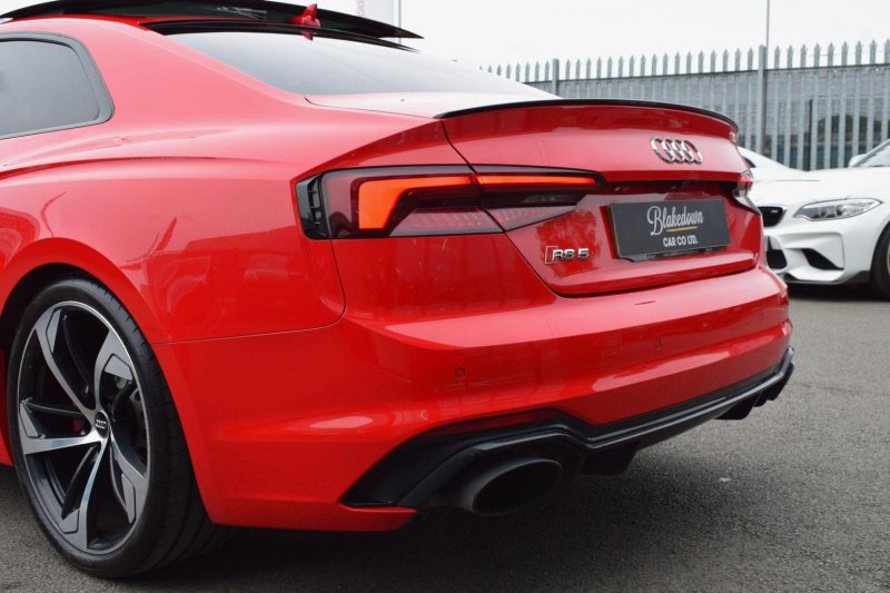 AUDI RS5