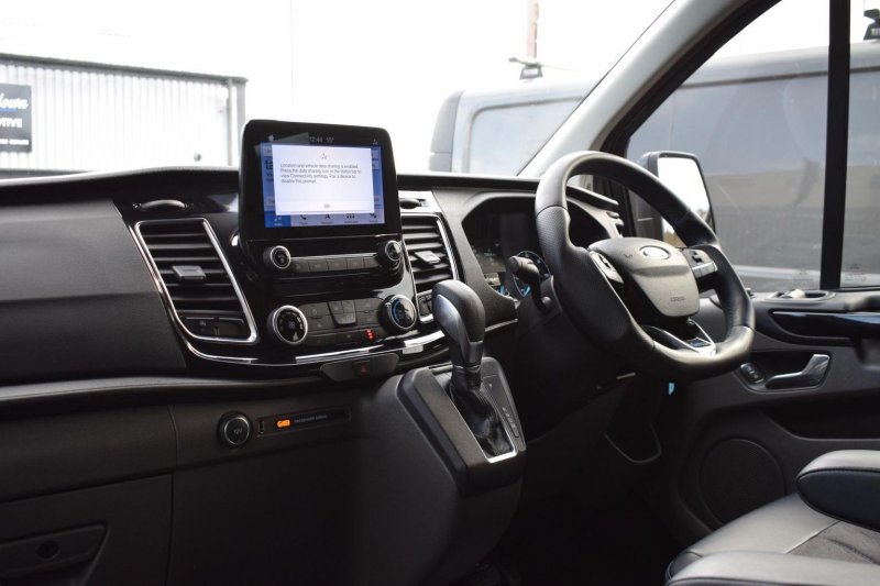 FORD TRANSIT CUSTOM