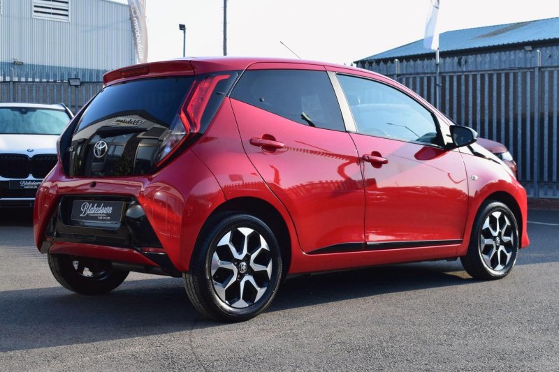 TOYOTA AYGO