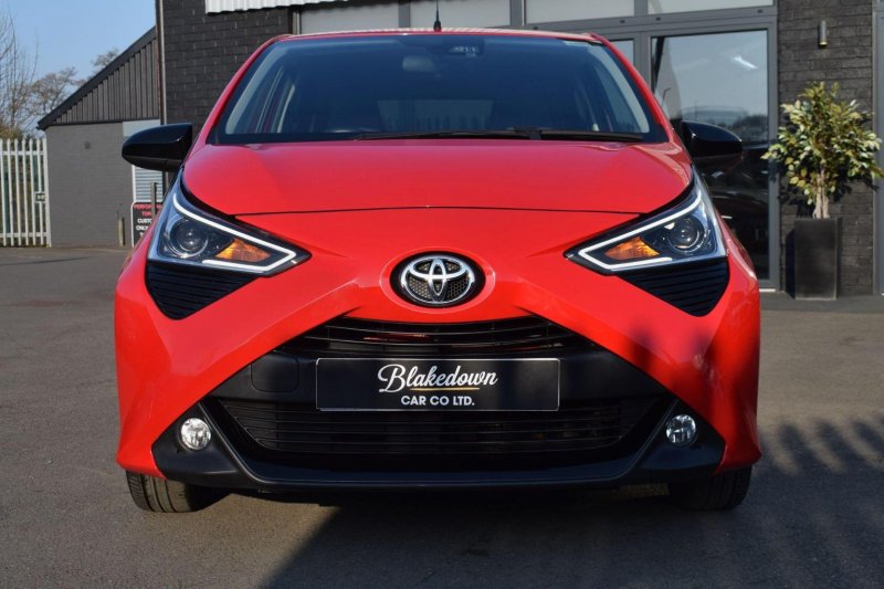 TOYOTA AYGO