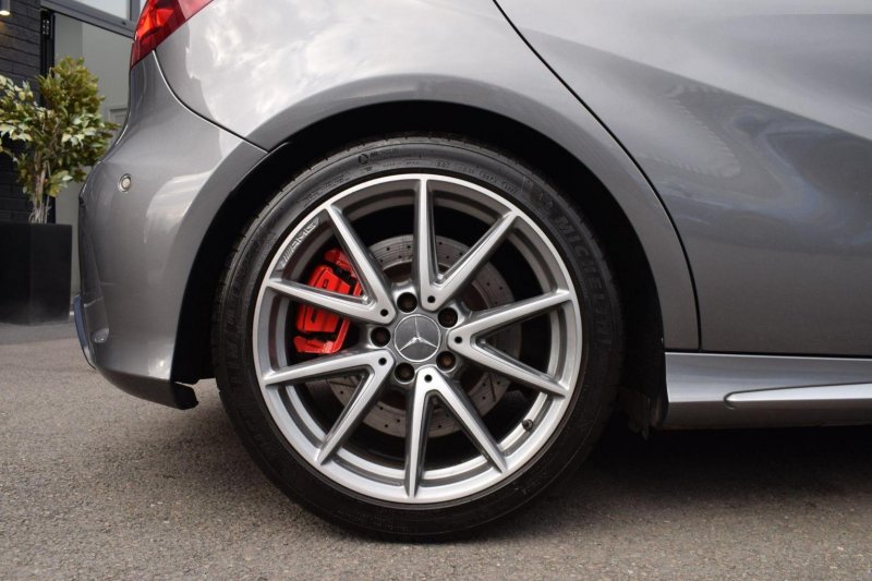 MERCEDES-BENZ A CLASS