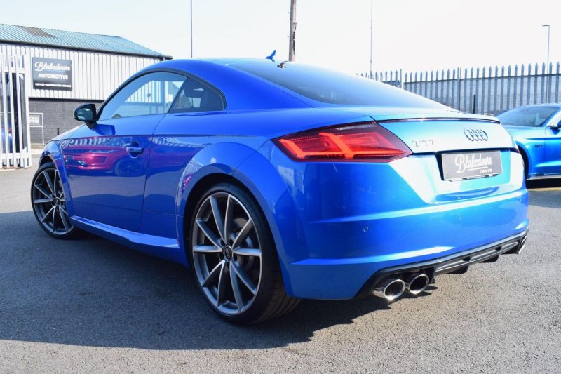 AUDI TTS