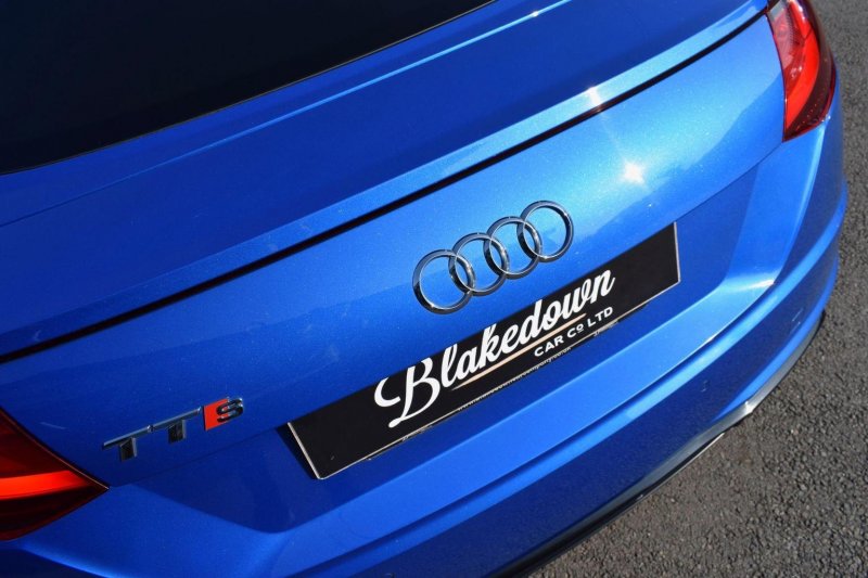 AUDI TTS