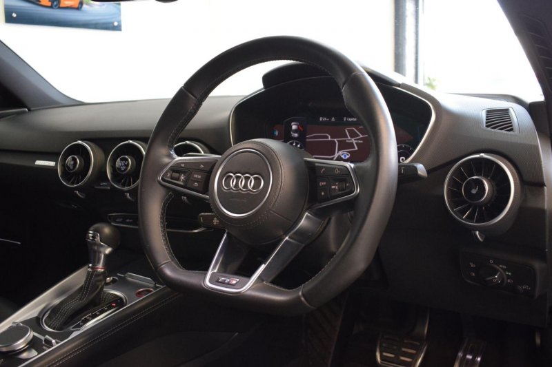 AUDI TTS