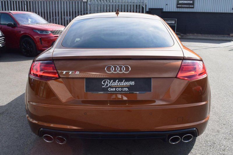 AUDI TTS