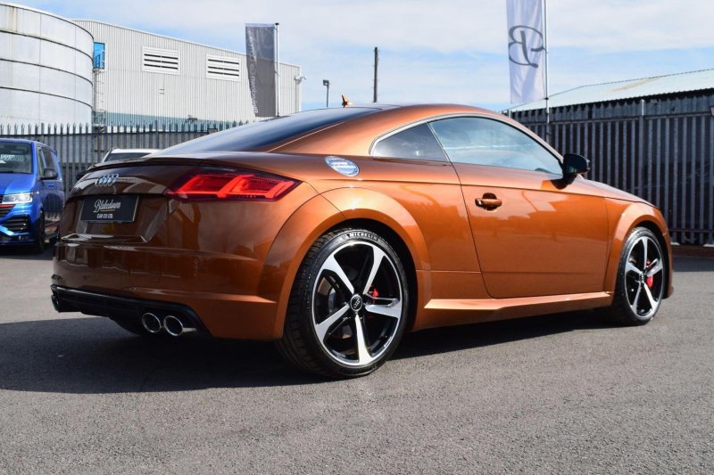 AUDI TTS