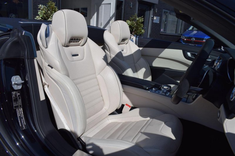 MERCEDES-BENZ SL