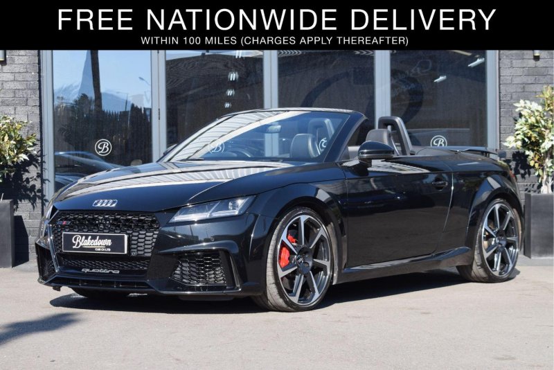 AUDI TT RS