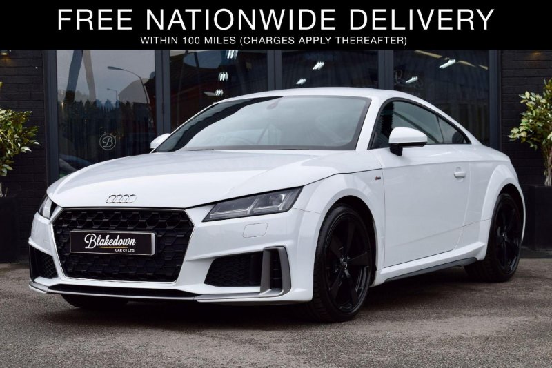 AUDI TT