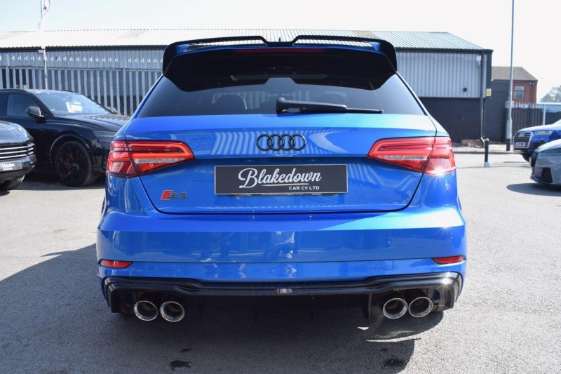 AUDI S3