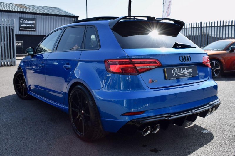 AUDI S3