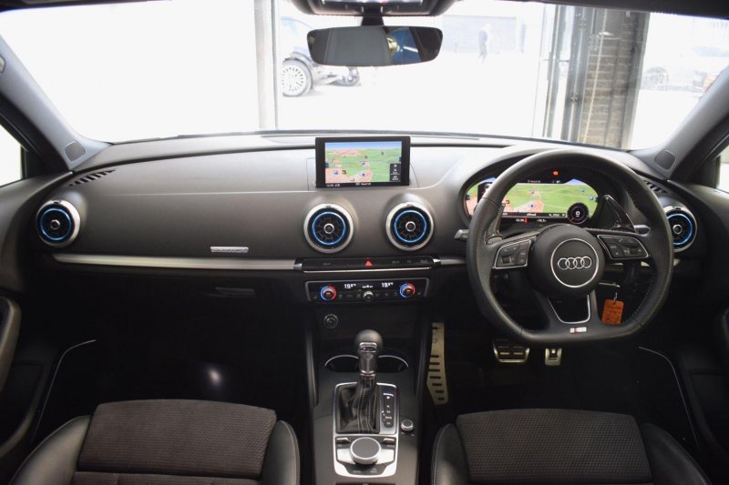 AUDI S3