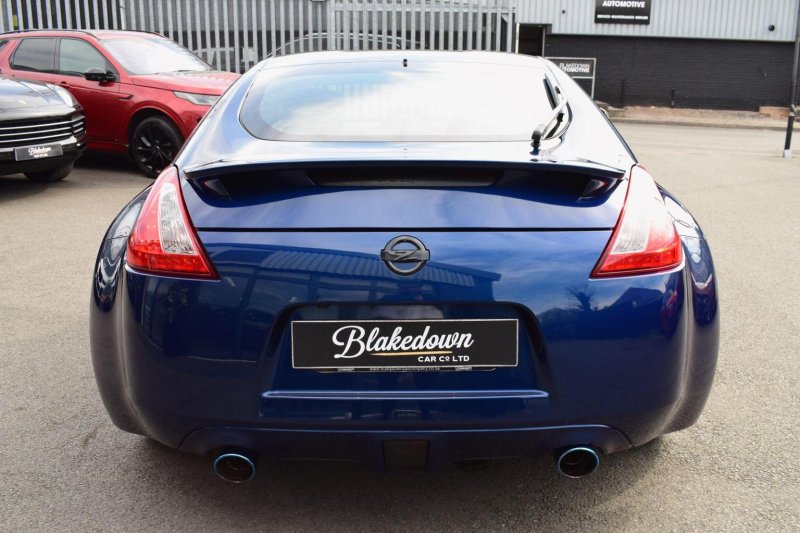NISSAN 370Z